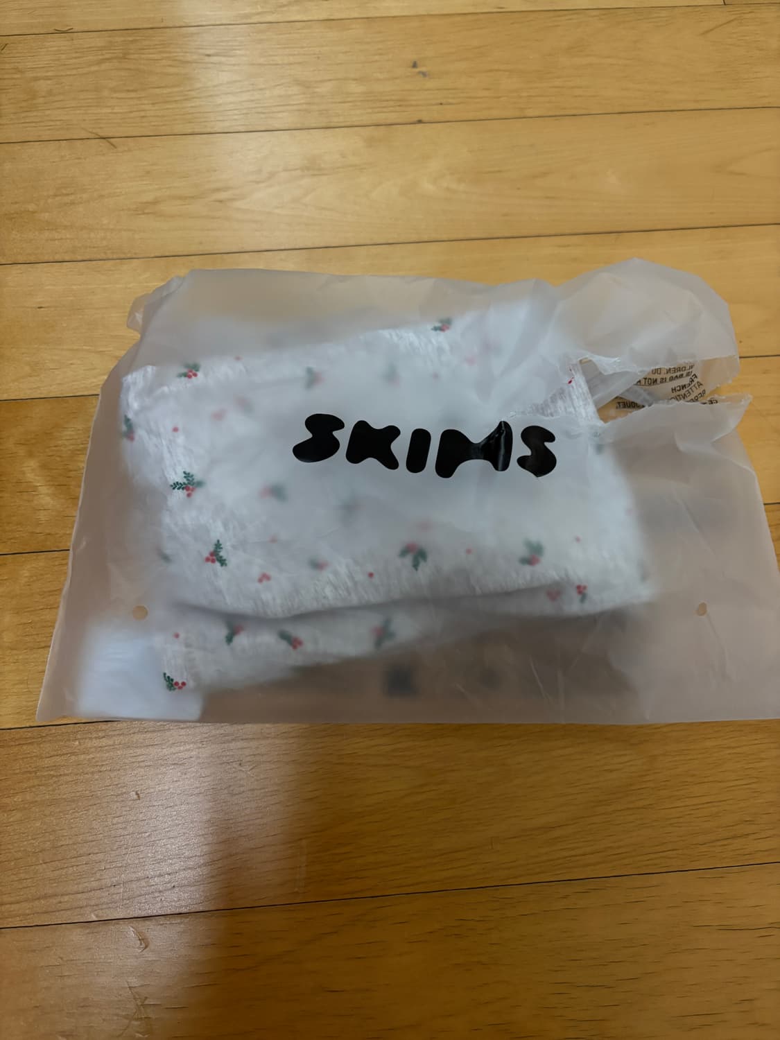Skims 스킴스 크리스마스 티셔츠 s사이즈 상품이미지5