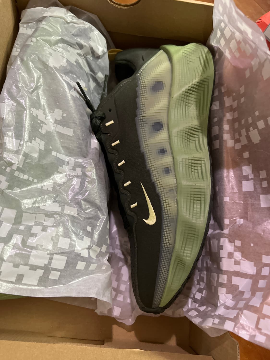 나이키 아바 로버 올리브 그린 컬러 270 새상품 상품이미지2