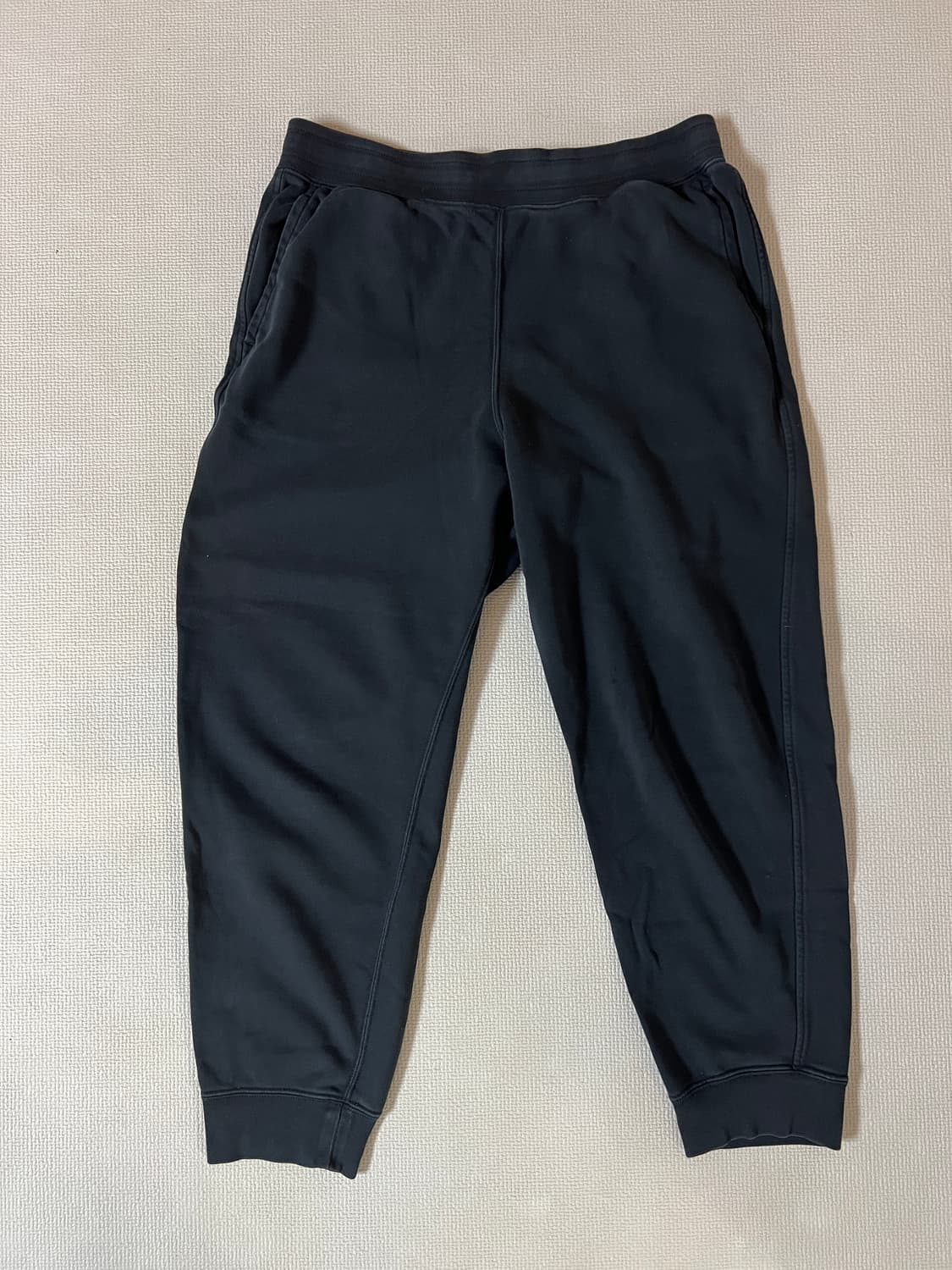 무료배송 - 유니클로 스웨트 팬츠(블랙) L 32-34 상품이미지1