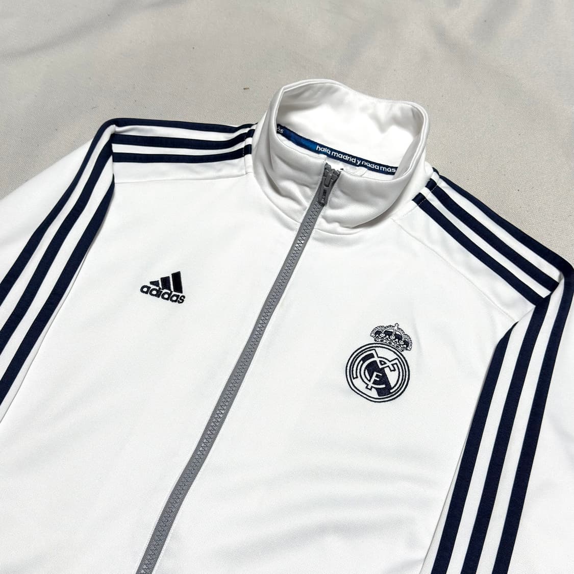 M 아디다스 레알마드리드 네이비라인 화이트 트랙탑 상품이미지1