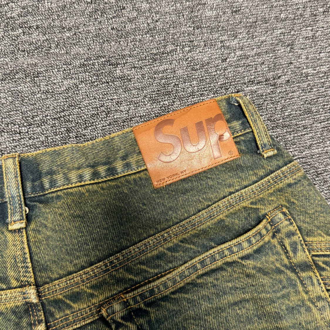 30 슈프림 S 로고 루즈 핏 진 더티 - 24SS 상품이미지4