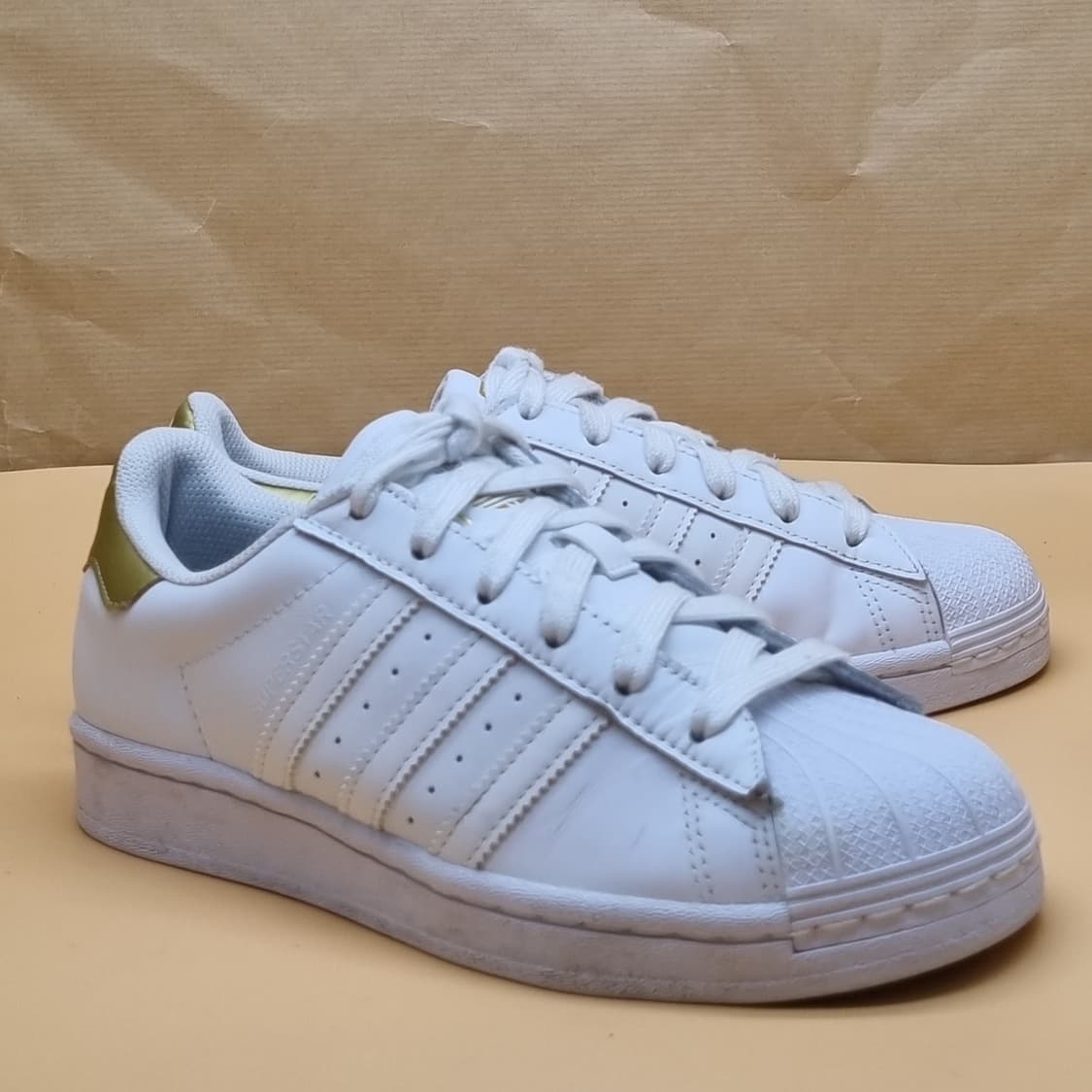 아디다스 슈퍼스타 골드 여성스니커즈240 상품이미지1