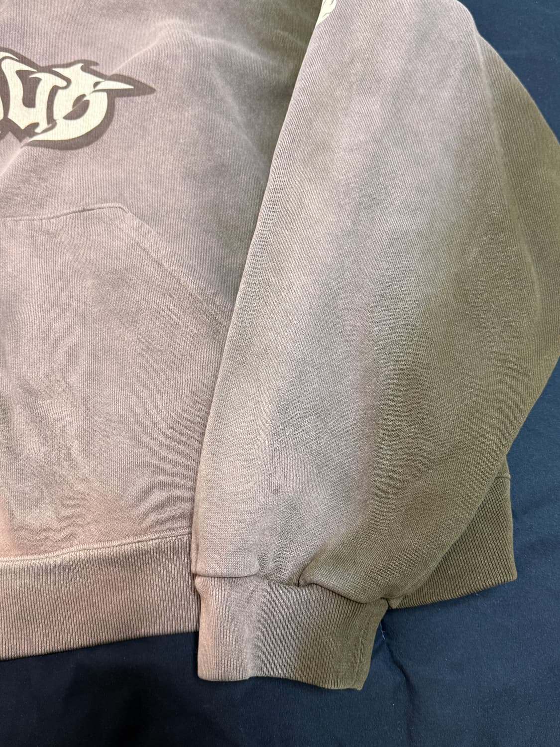 트레비스 스캇 내한 머천다이즈 후드집업 상품이미지5