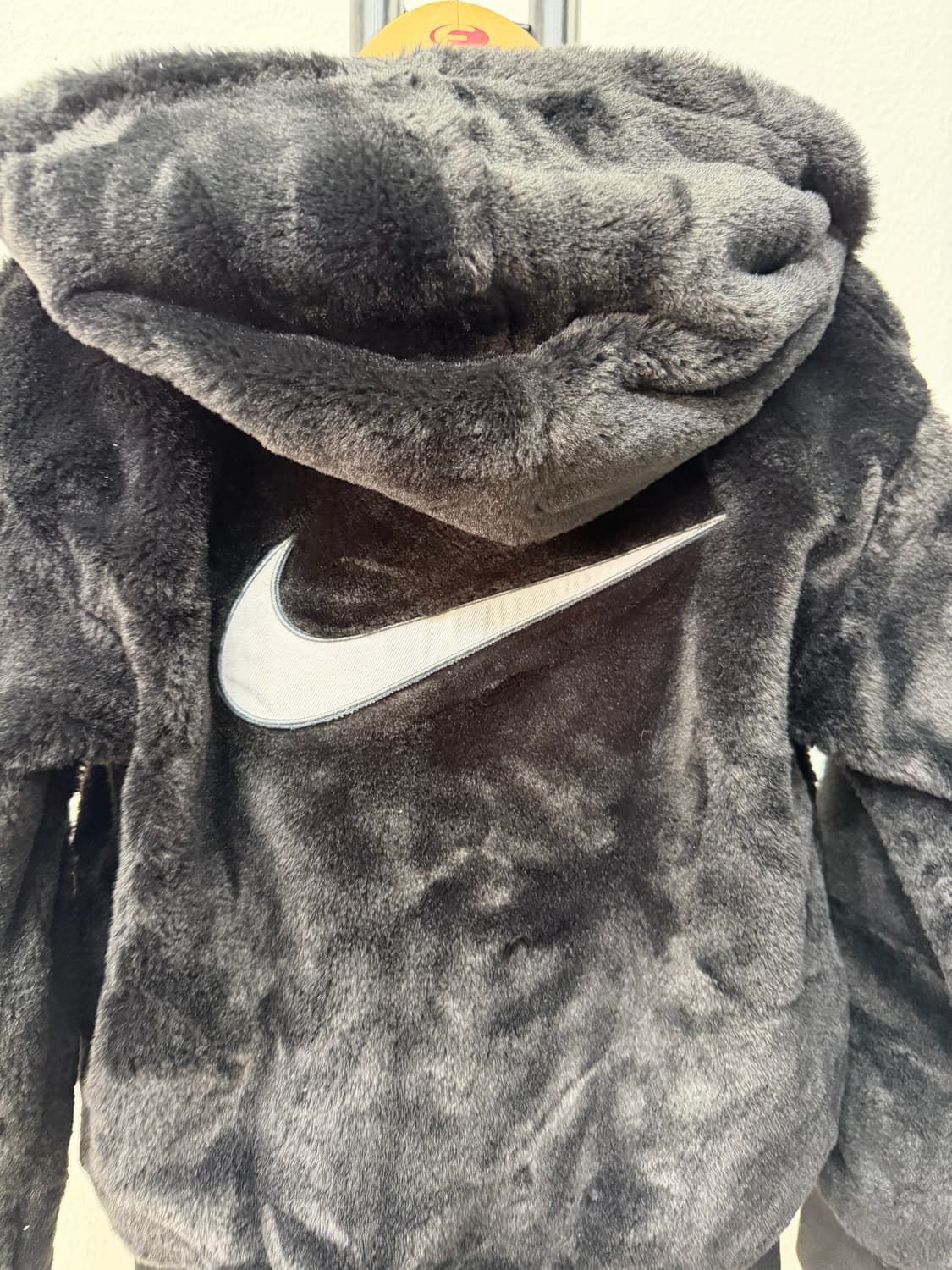 정품) 나이키 키즈 블랙 퍼 후리스 자켓 6-7Y 상품이미지6