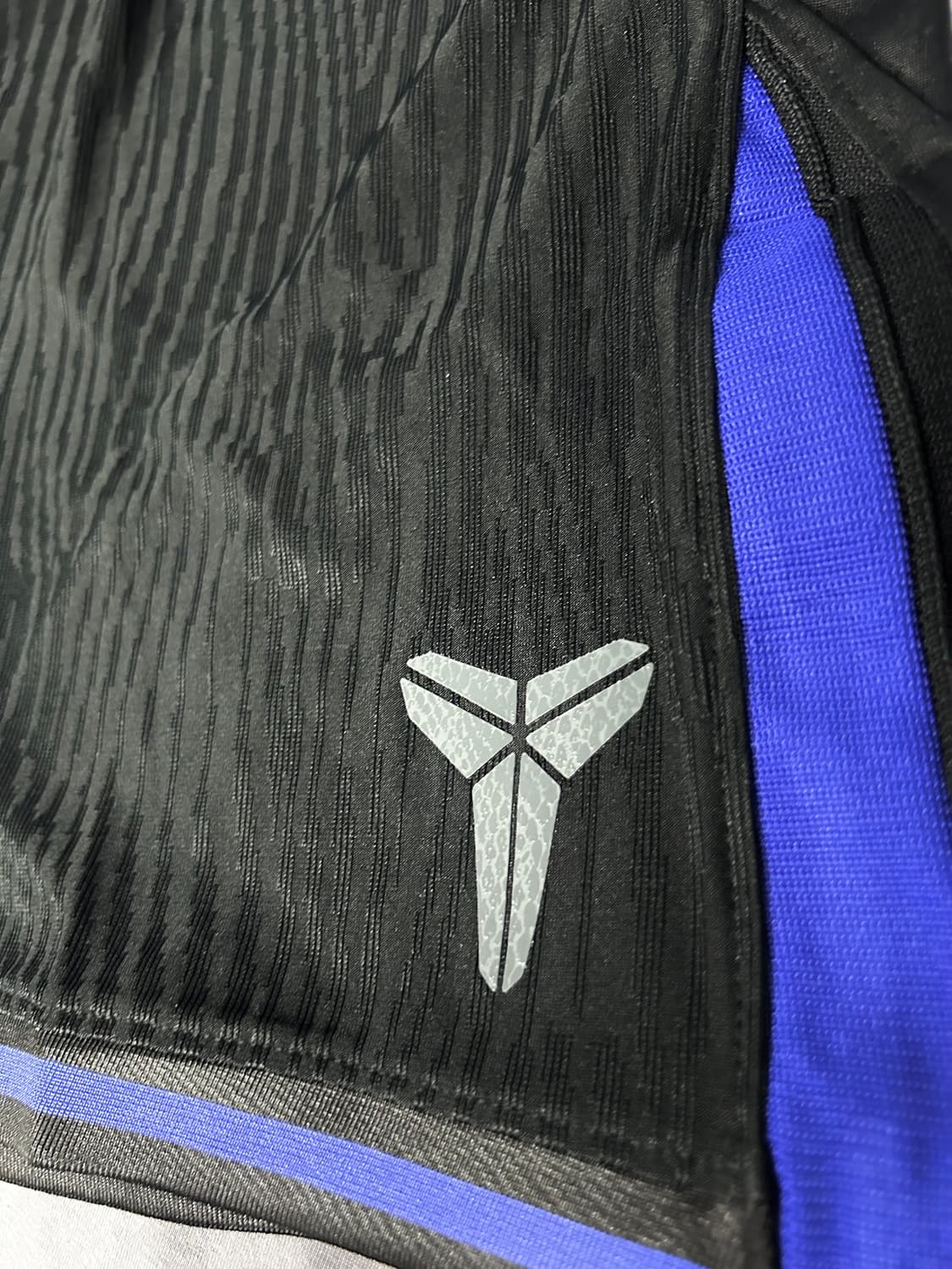 25-26 바르셀로나 코비 어웨이 어센틱 팬츠 쇼츠 바지 상품이미지3