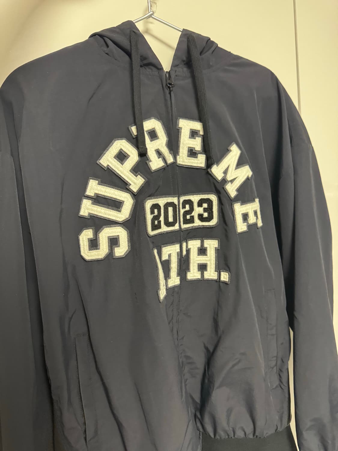 슈프림 아플리케 후드 트랙 자켓 M 상품이미지3