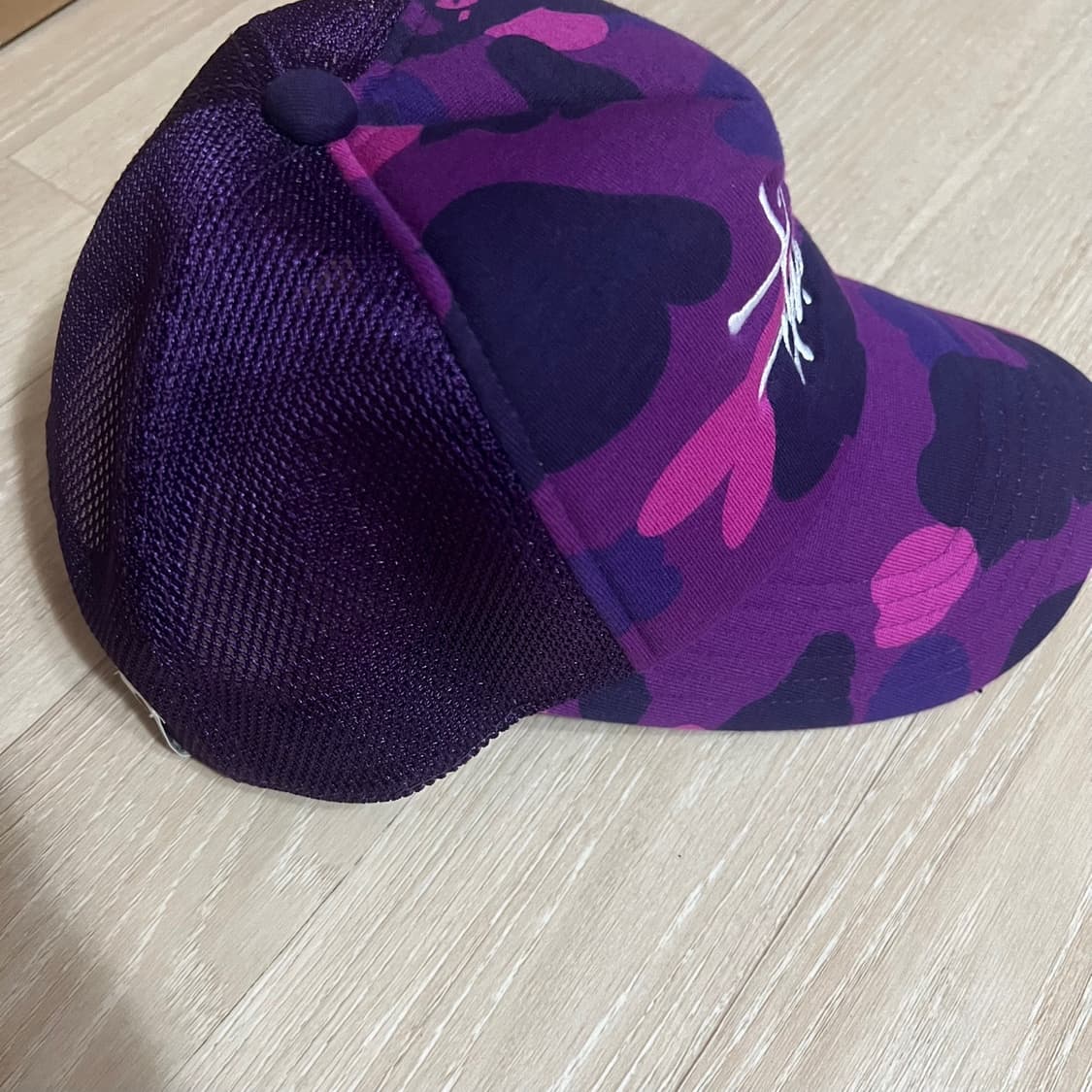 스투시 x 베이프 트러커 캡 퍼플 상품이미지4