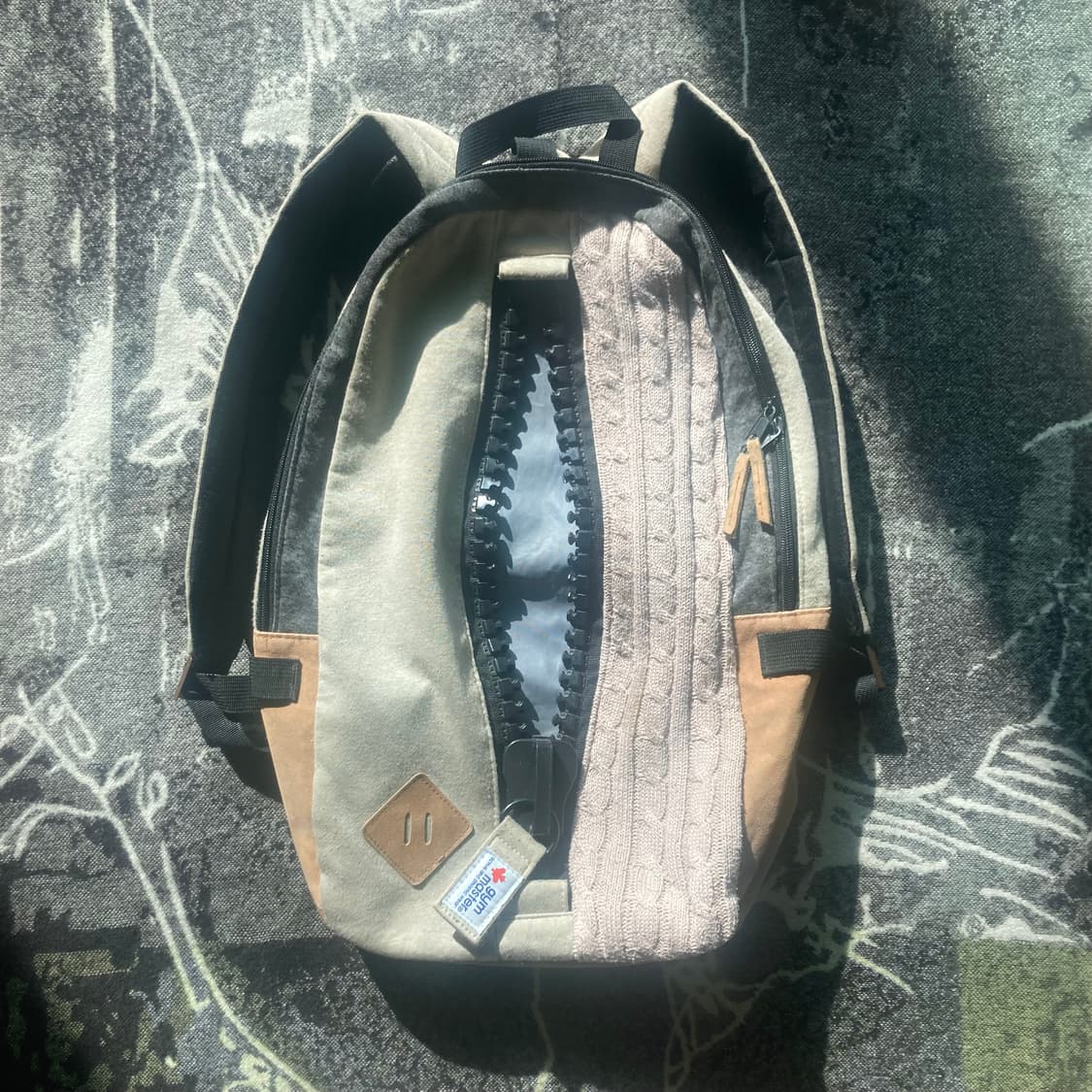 Cable knit zip backpack 상품이미지2