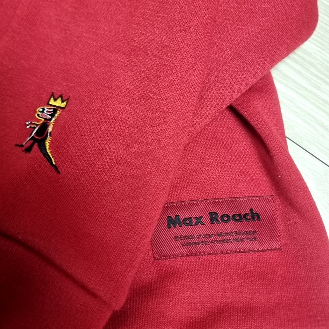 장미숼 *막스로취 콜라보 레드 드럼 프린팅 맨투맨(105) 상품이미지3