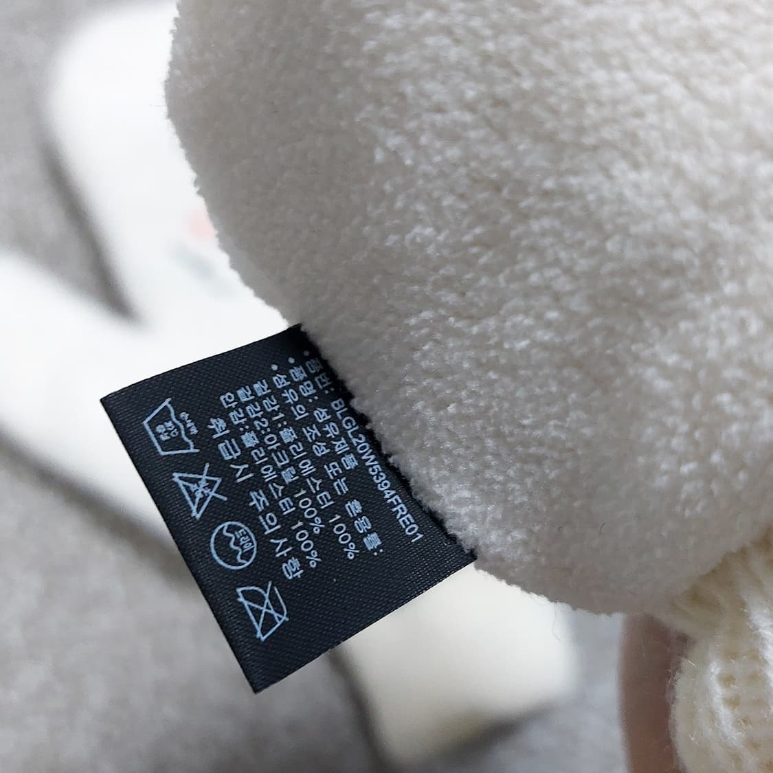 슈펜X위니더푸우 화이트 푸우 퍼 장갑 상품이미지5