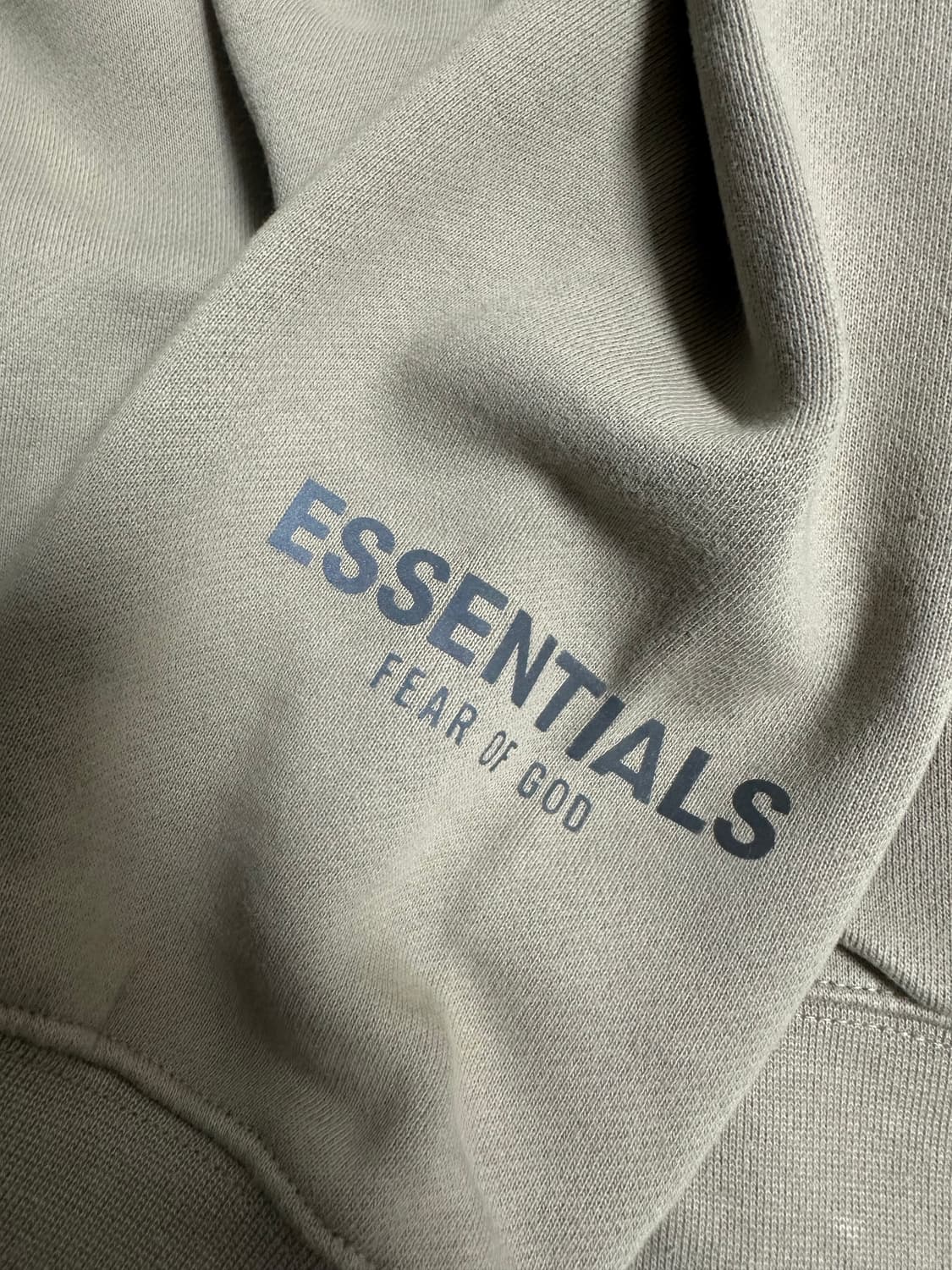 에센셜 20fw 타우프 맨투맨 m사이즈 상품이미지2