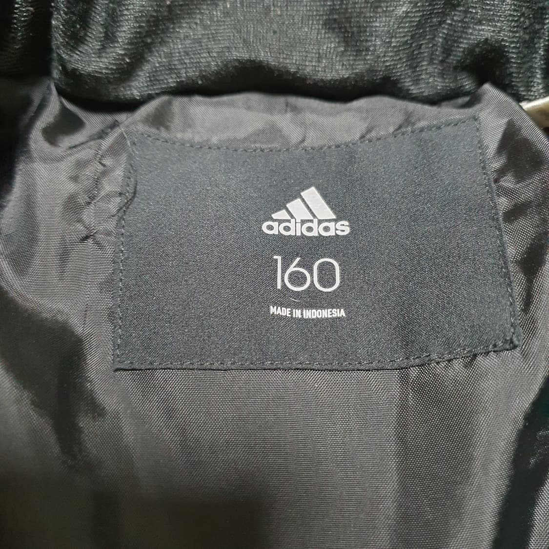 ✨ (바배) 아디다스 덕다운 빅로고 블랙 롱패딩 (160) 상품이미지3