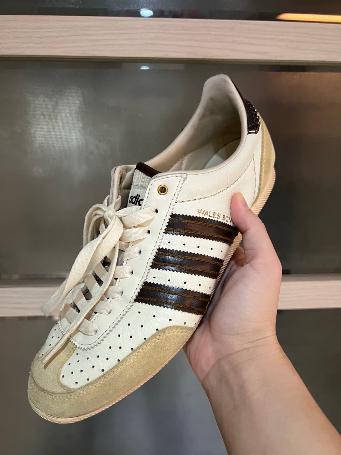 웨일즈보너 / 아디다스 재팬 크림 / 270 상품이미지1