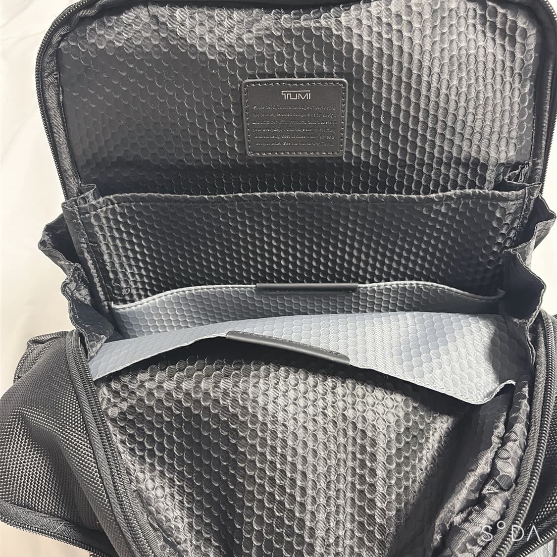 TUMI 투미 블랙 백팩 가방 상품이미지10