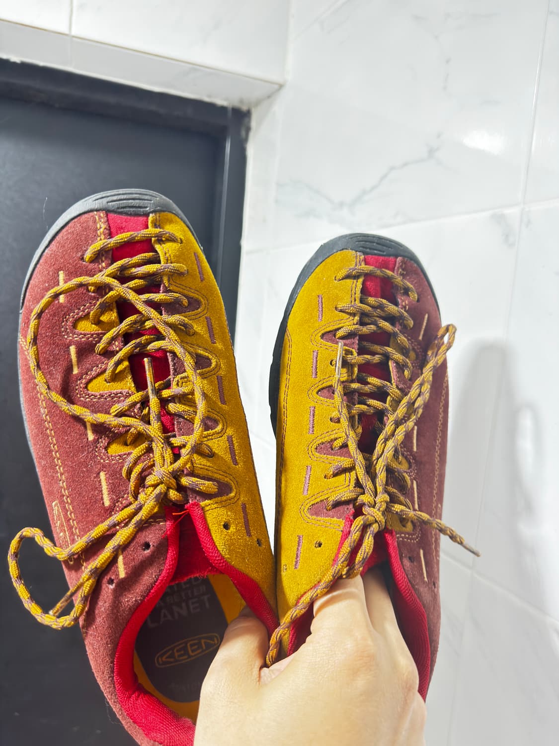 킨(KEEN) 운동화(265사이즈) 상품이미지1