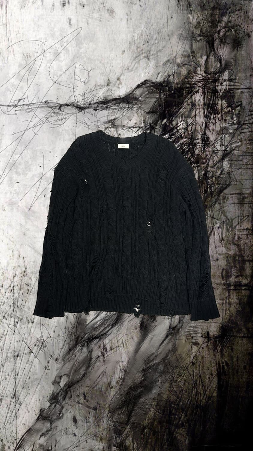 Destroyed v-neck twisted knit 상품이미지1