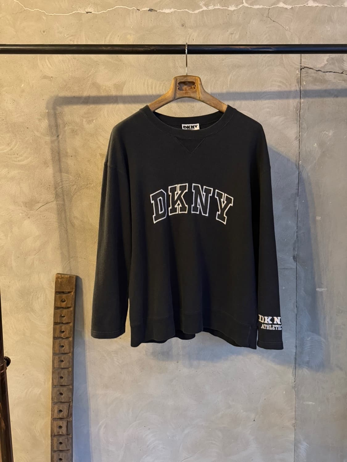 DKNY 그래픽 맨투맨 66~77 상품이미지10