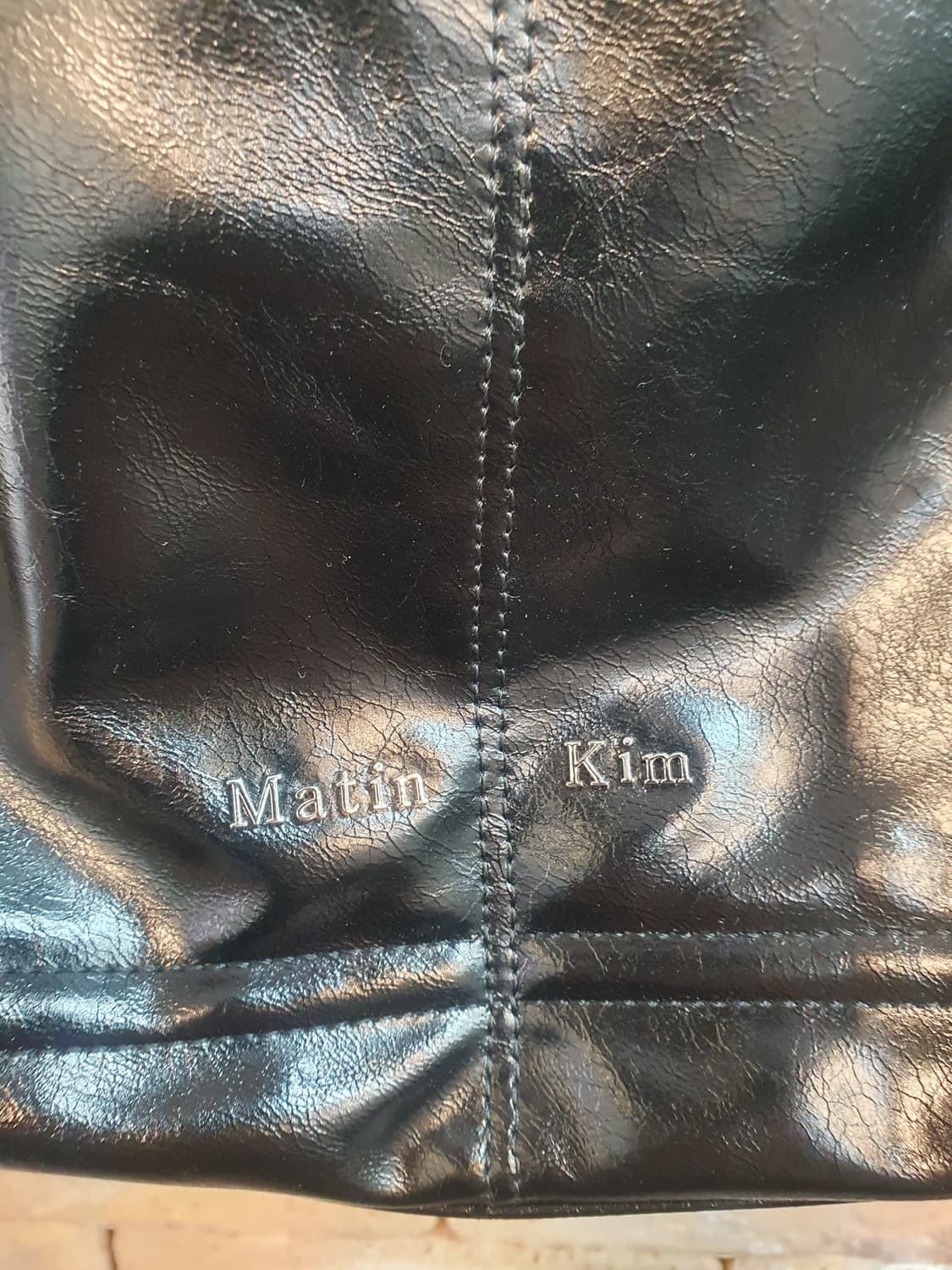 마뗑킴 블랙 레더 숄더백 상품이미지5