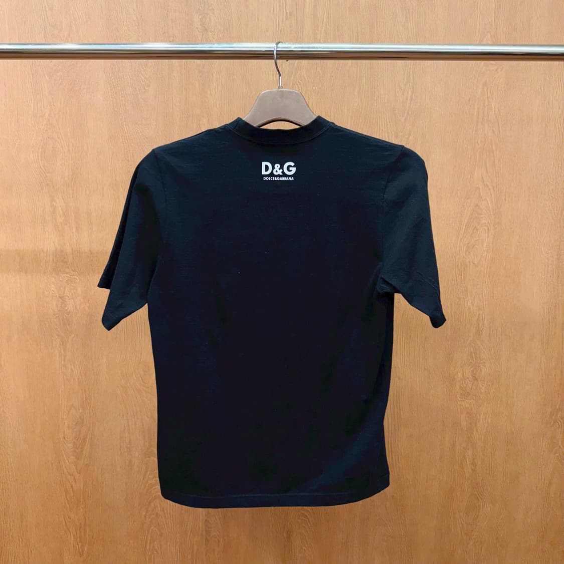 돌체앤가바나 빅 로고 프린트 반팔 티셔츠 그래픽 디자인 블랙 상품이미지3