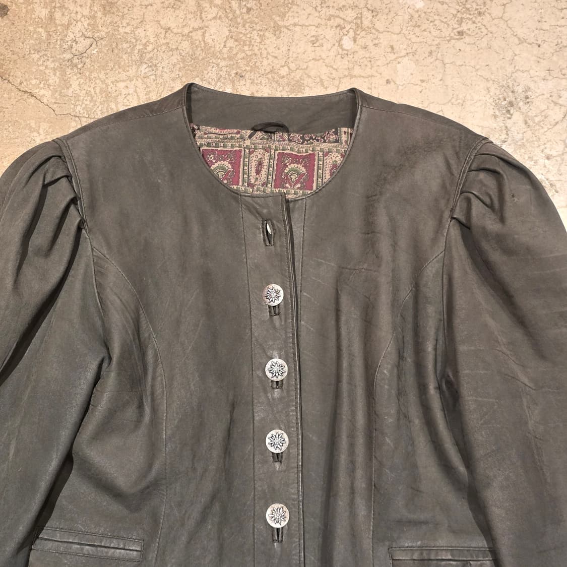 80s 트라흐텐 에델바이스 메탈버튼 크롭 가죽 자켓 상품이미지2