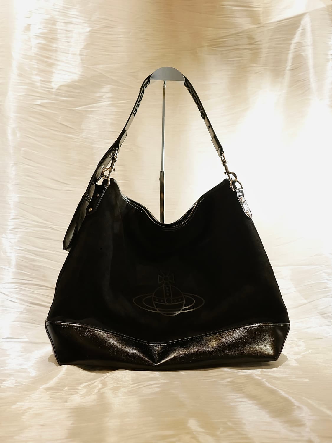 비비안웨스트우드 블랙 토트 호보백 상품이미지6