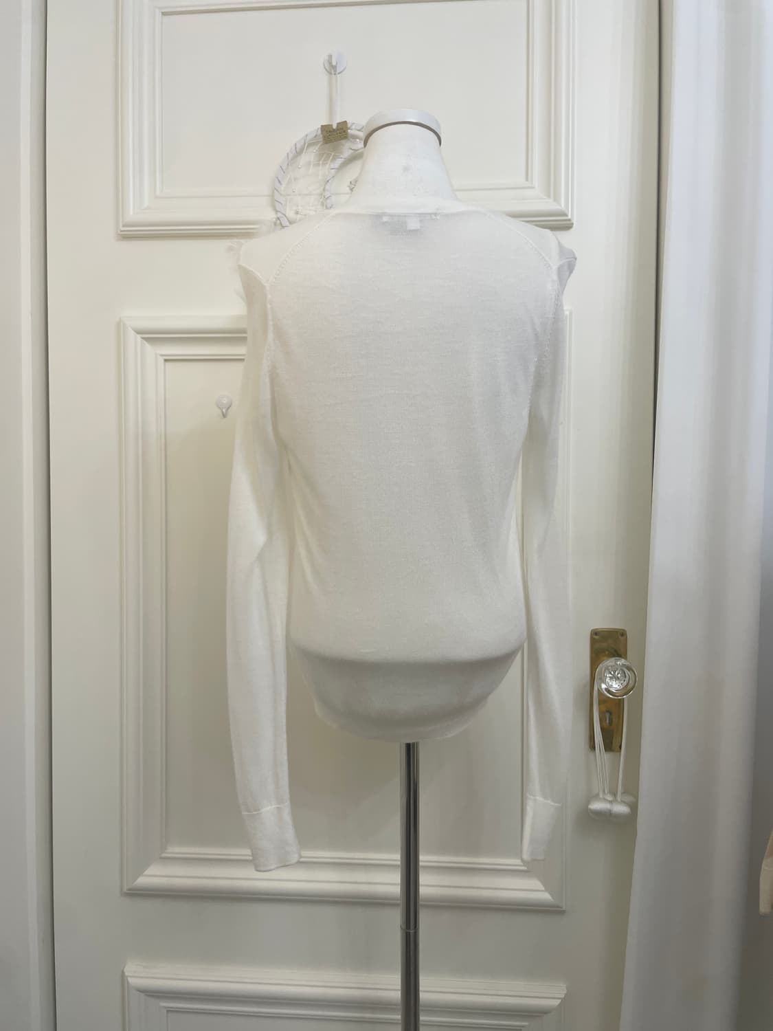 white ruffle point sleeveless&soft basic 상품이미지3