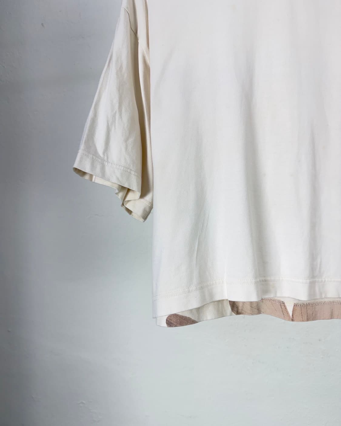 y-3 21ss 베이지 플로럴 그래픽 로우 하프 티셔츠 상품이미지5