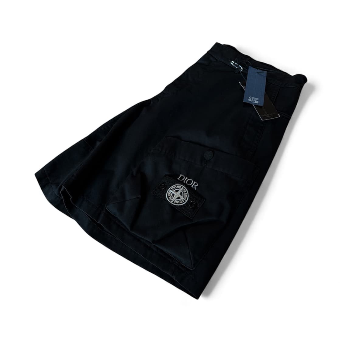 디올 x 스톤아일랜드 버뮤다 쇼츠 블랙 48사이즈 상품이미지3