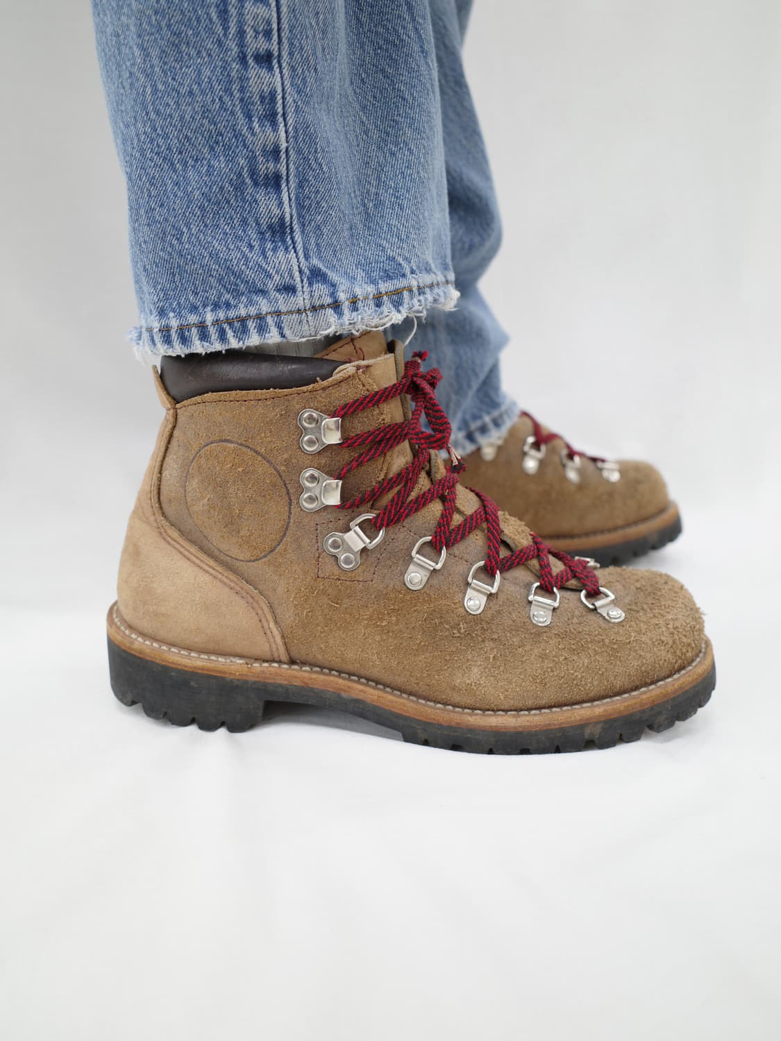 8-90‘s 바스큐 스웨이드 하이킹 부츠 상품이미지1