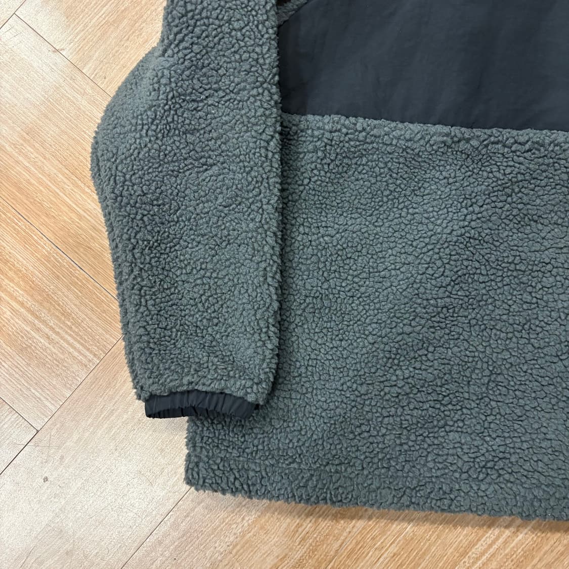 파타고니아 블랙&그레이 쉘드 레트로 X 플리스 풀오버 상품이미지8