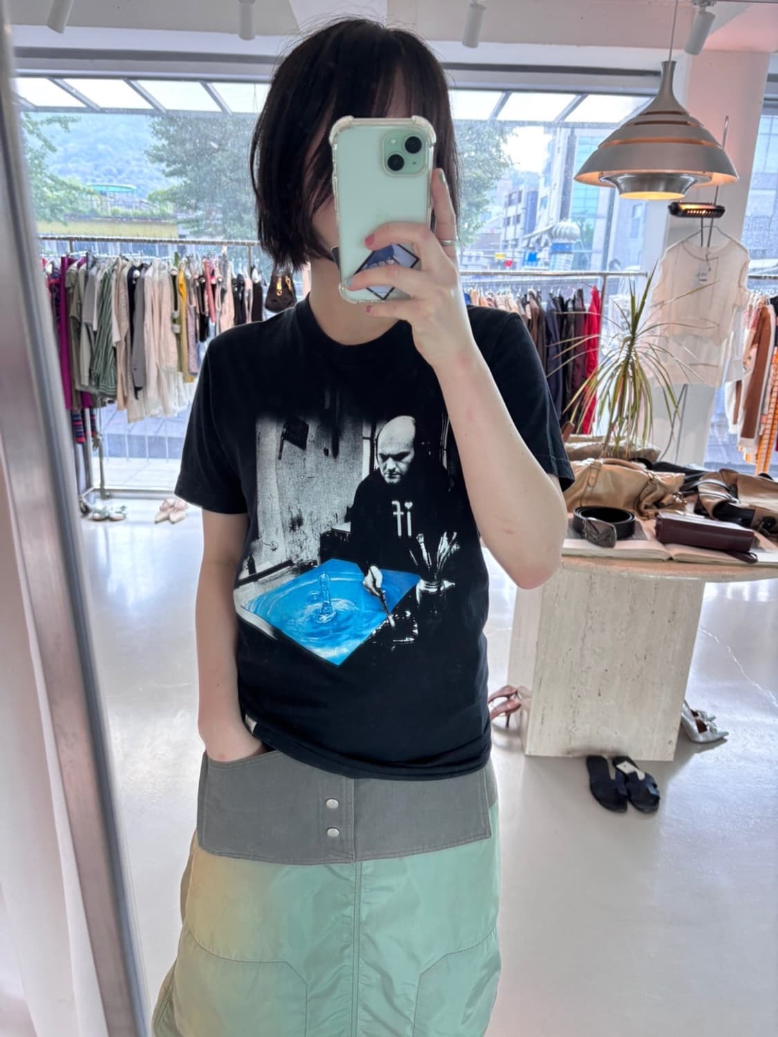 Vintage Imaginary Foundation Round T 상품이미지1
