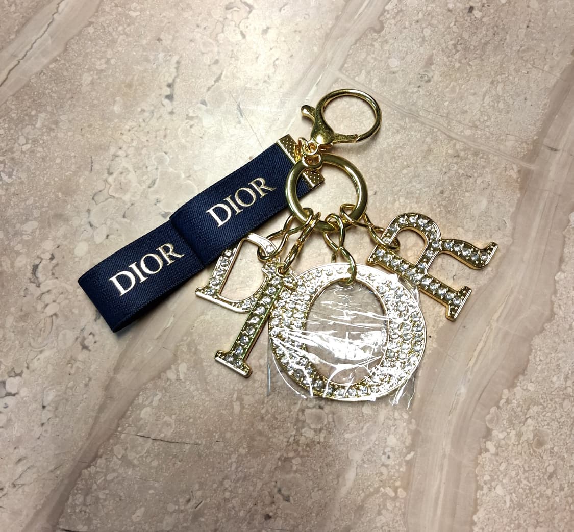 Dior 큐빅 Letter 키링 (새제품) 상품이미지3