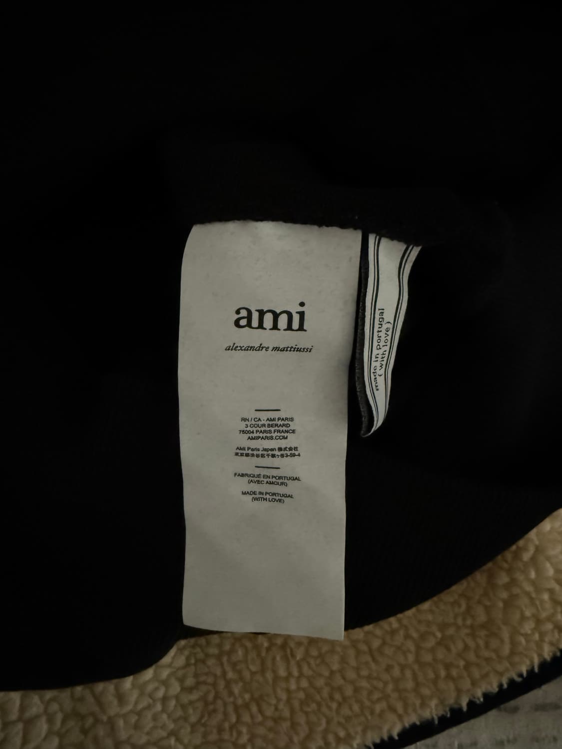 [당일출고,XL] 아미 빅로고 블랙 후드티 상품이미지5