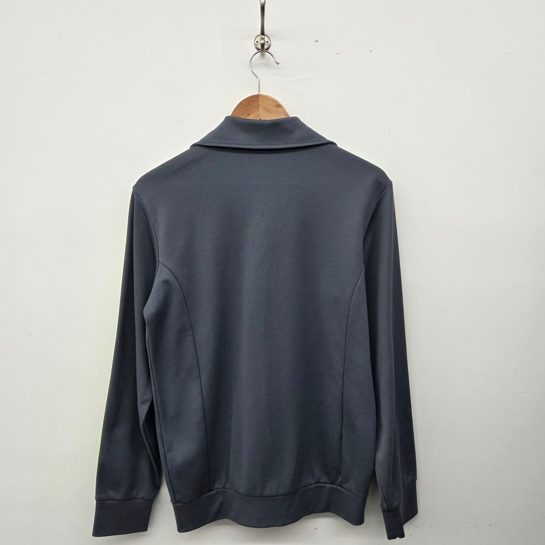 아디다스져지 네온 트랙 자켓 그레이 남m 상품이미지6