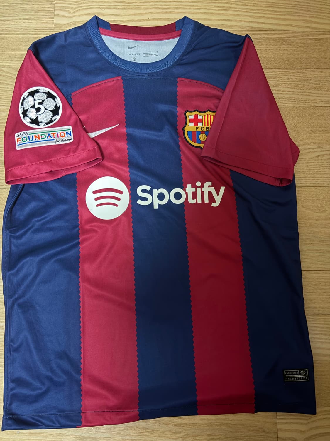 바르셀로나 23/24 주앙 칸셀루 유니폼 상품이미지1