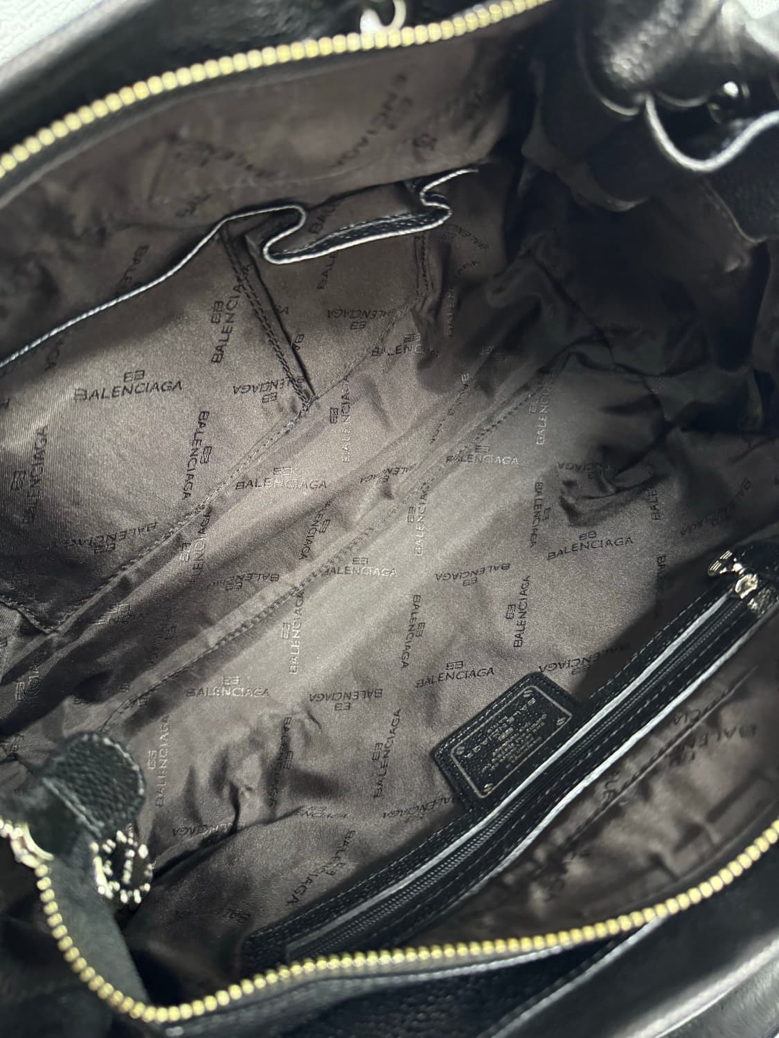 발렌시아가 BB은장 로고 레더 토트백 상품이미지7