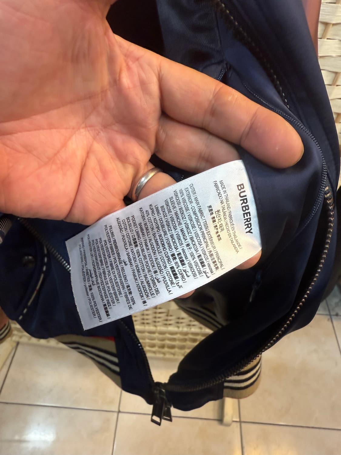 38/55-66 정품 버버리 붐버자켓 팝니다 상품이미지6