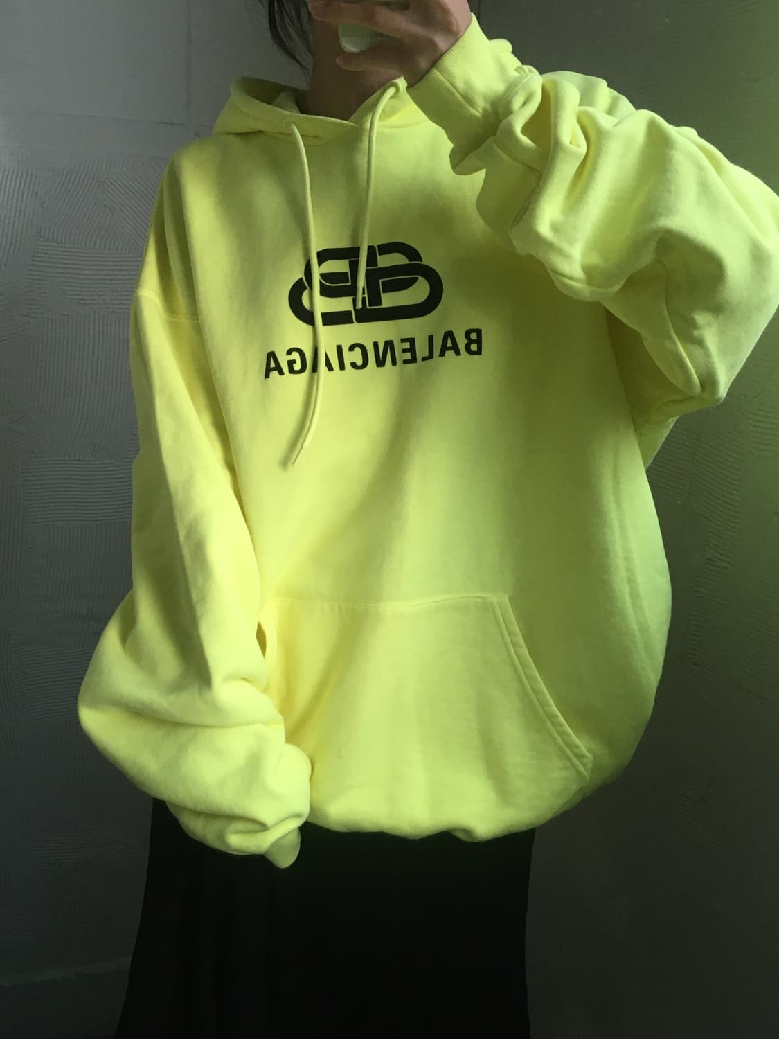Balenciaga 발렌시아가 BB로고 네온 오버핏 후드티 상품이미지2