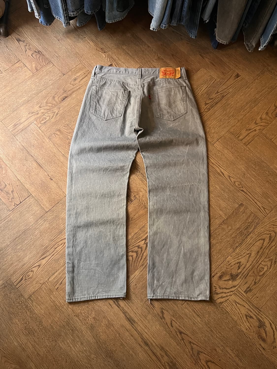[36]리바이스 501 빈티지 워싱 그레이 데님 팬츠 상품이미지2