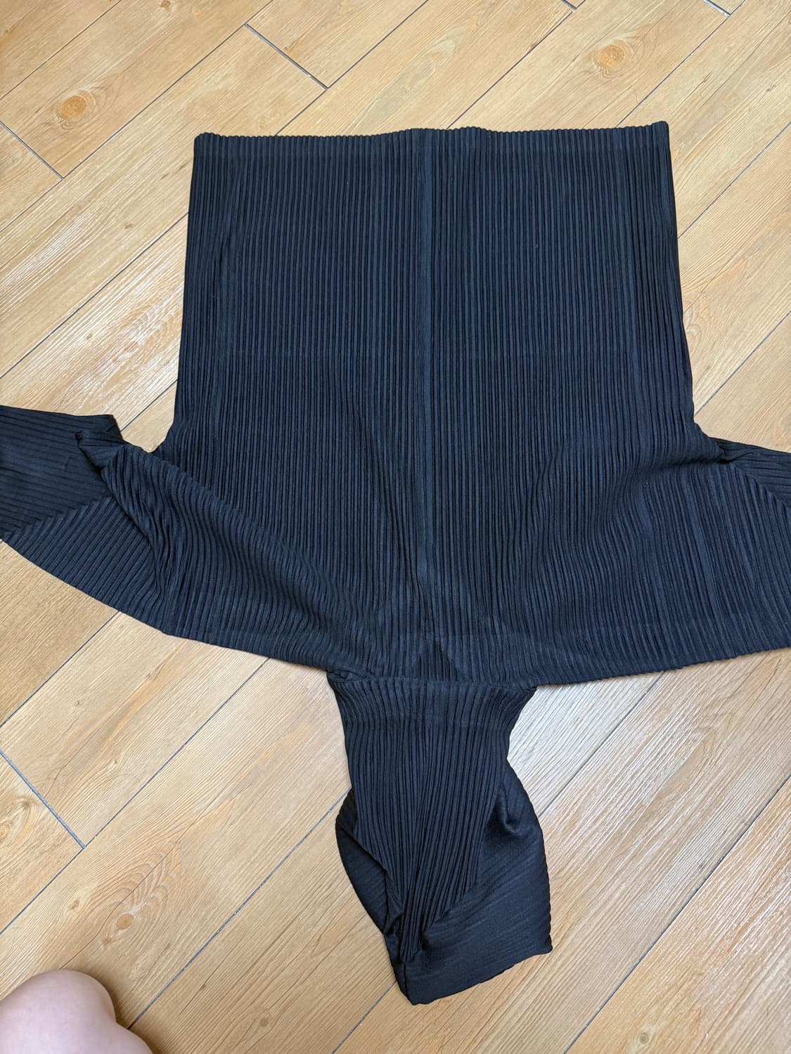 이세이미야케 옴므플리세 후드집업 블랙3사이즈 상품이미지2