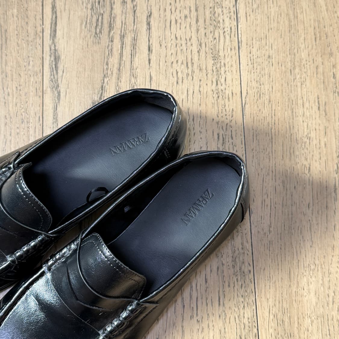 자라 더로우 블랙 페니로퍼 40(260) 상품이미지5