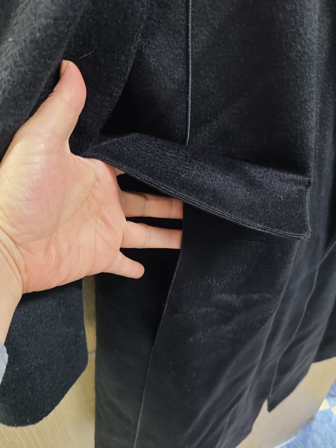 캐시미어100 블랙코트 지블링 코트 이태리원단 상품이미지3