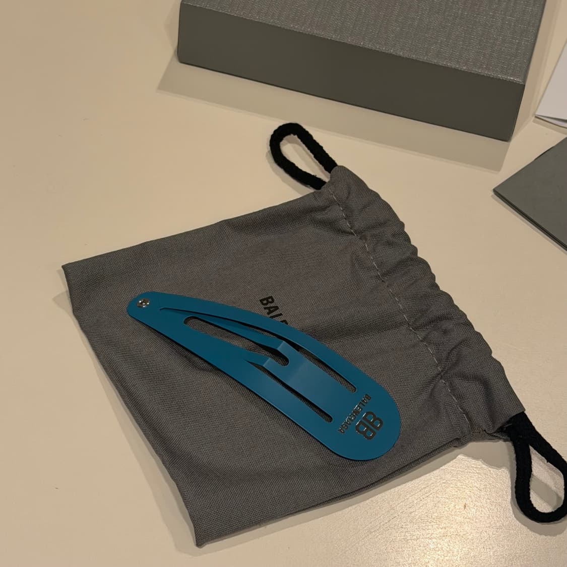 발렌시아가 헤어핀 상품이미지3