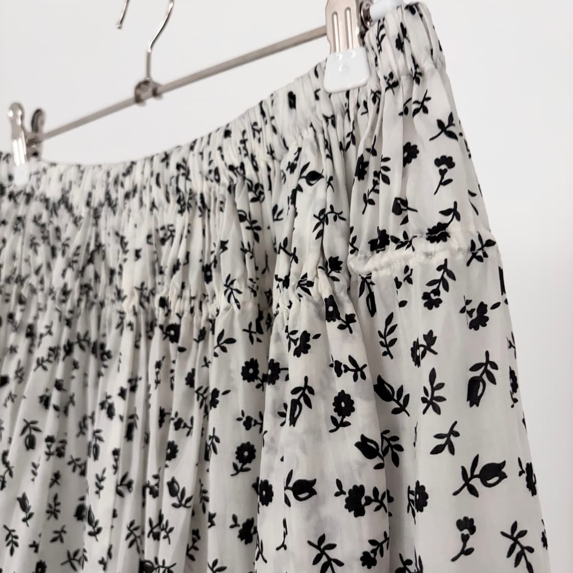 Shirring Floral Pattern Skirt 상품이미지3