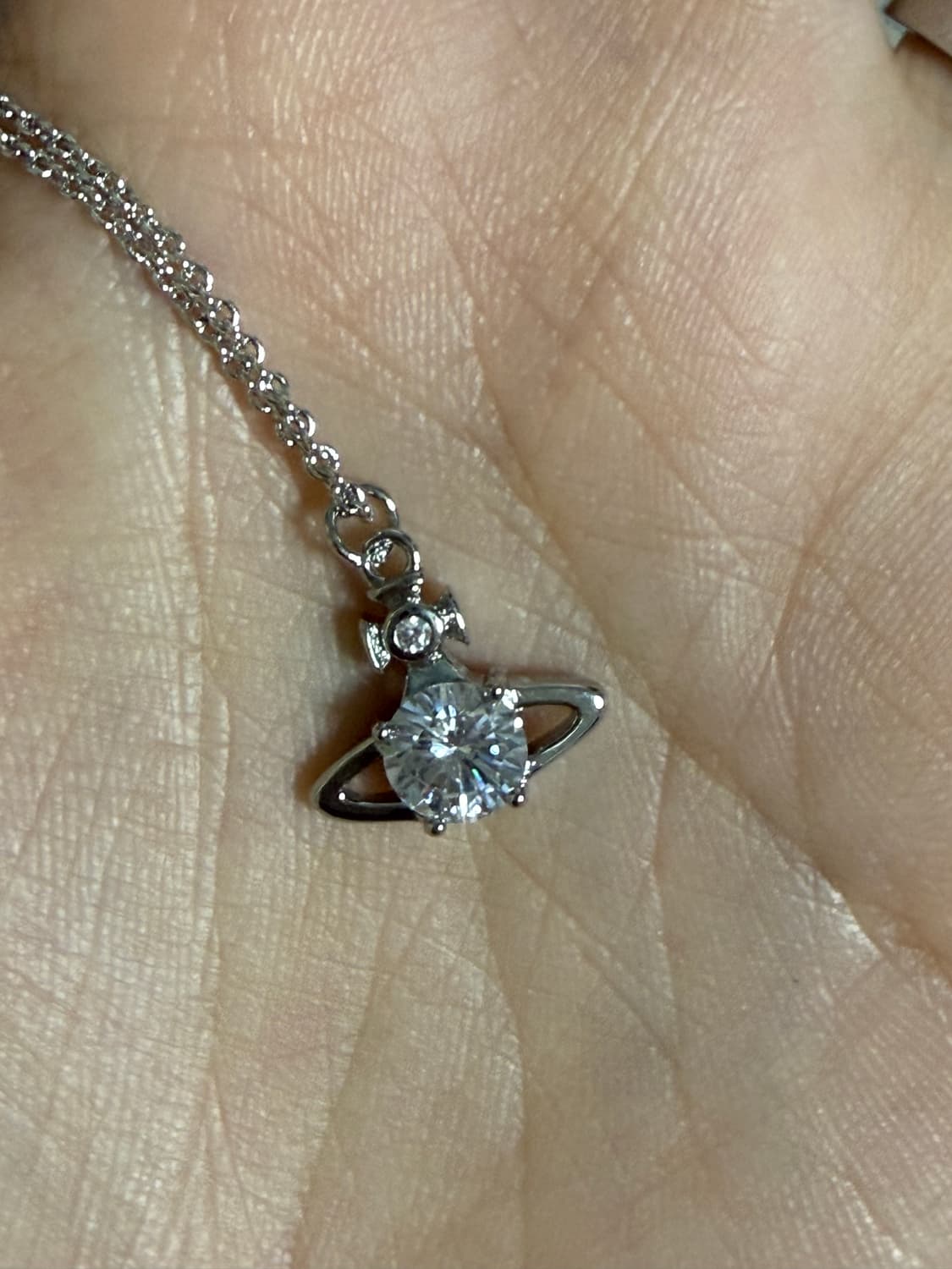 비비안웨스트우드 레이나 목걸이 상품이미지2