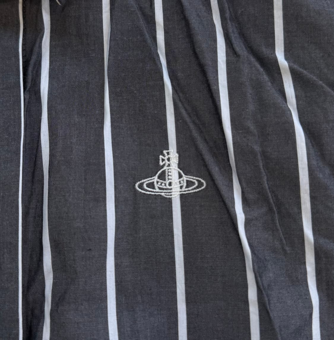 비비안 웨스트우드 스트라이프 비대칭 셔츠 상품이미지8