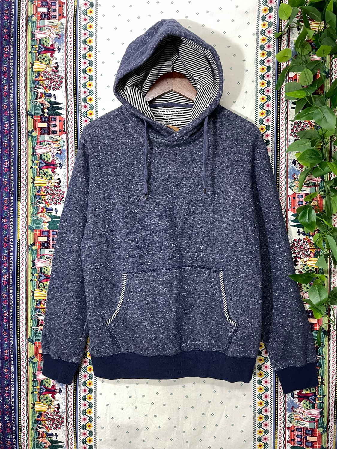 옴파로스 그레인 후디 상품이미지1