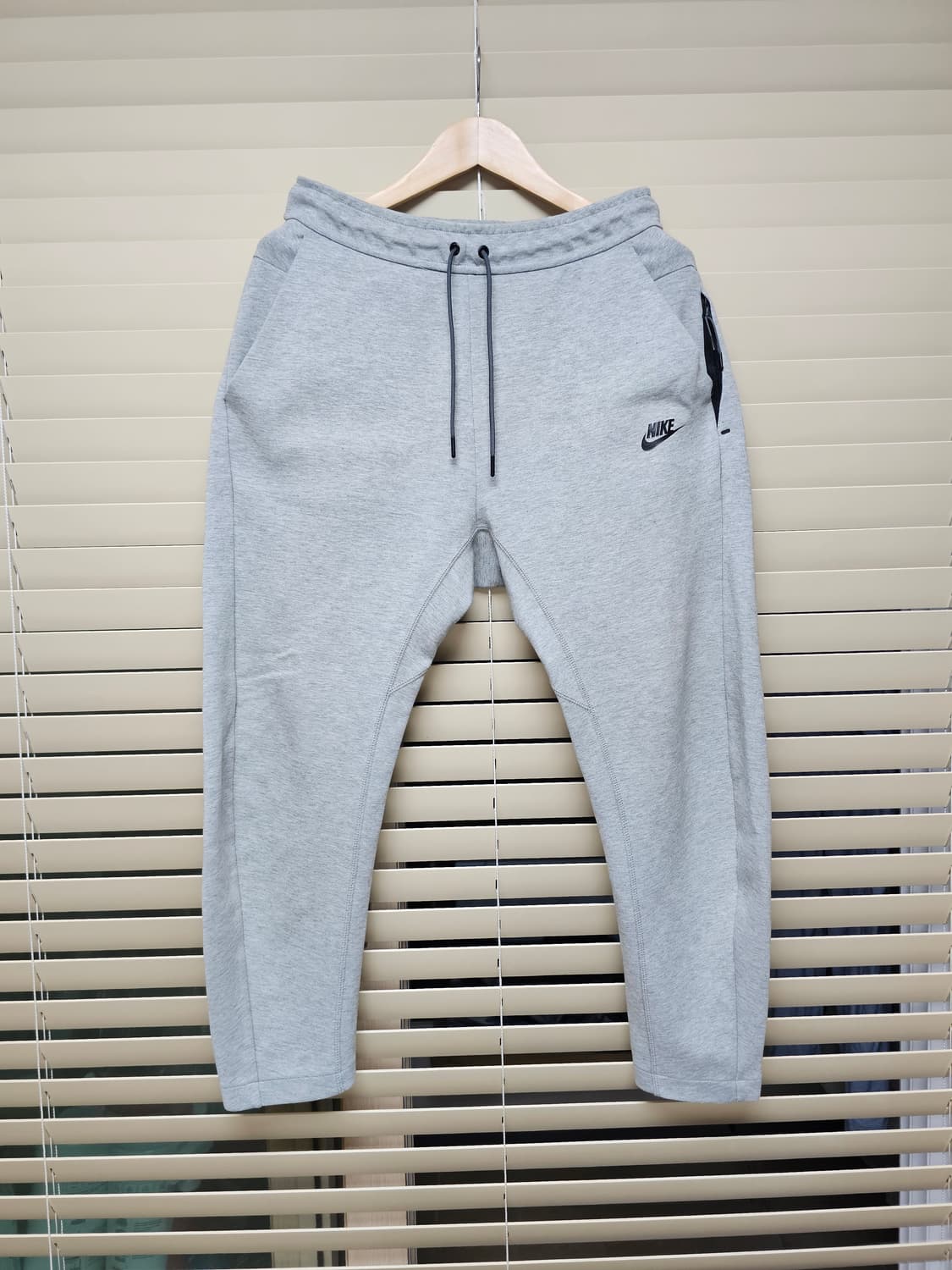 나이키 테크팩 조거팬츠 L 상품이미지1