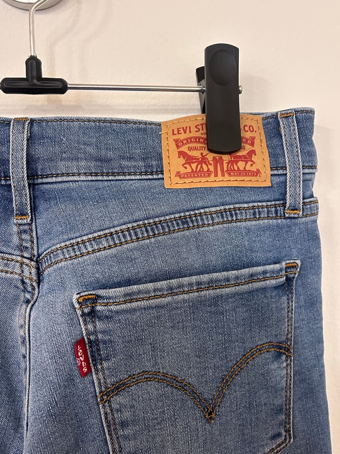 리바이스 312 쉐이핑 슬림 청바지 26인치 상품이미지4