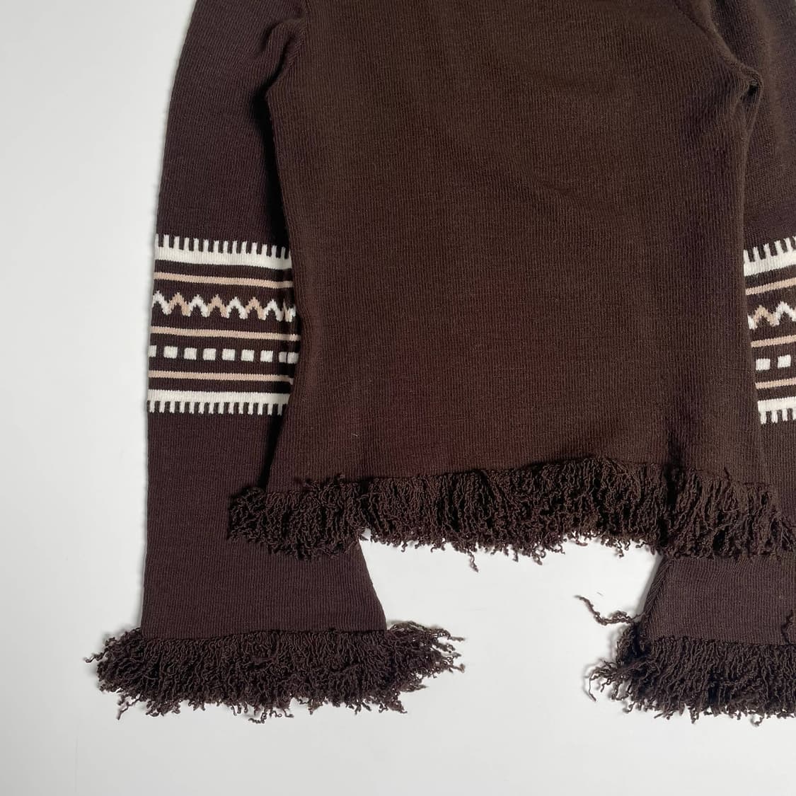 Axara 꽃 프린지 디테일 니트 (france)   상품이미지6